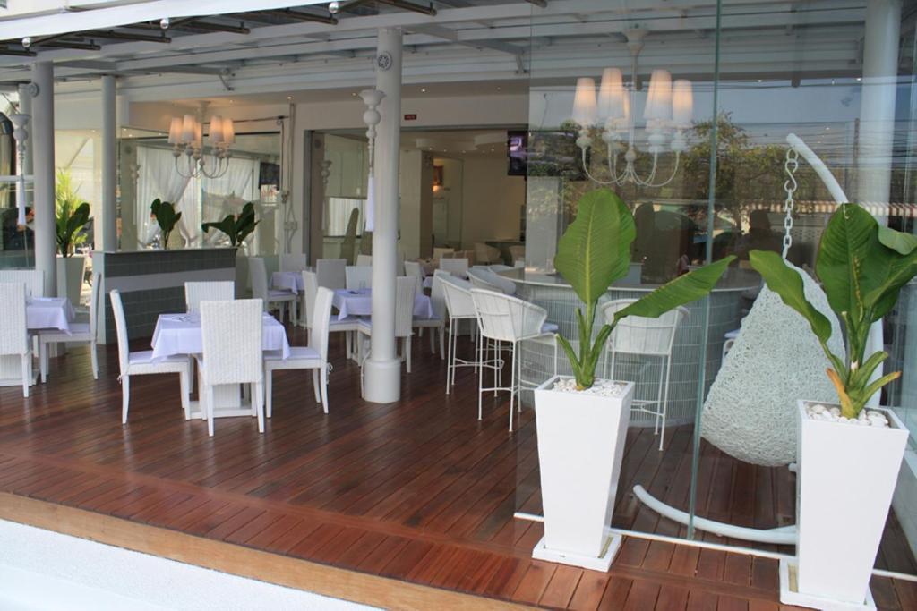 Hotel Santi White Phuket Exterior foto